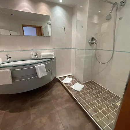 Ibis Styles Bethune Bruay La Buissiere Exterior photo
