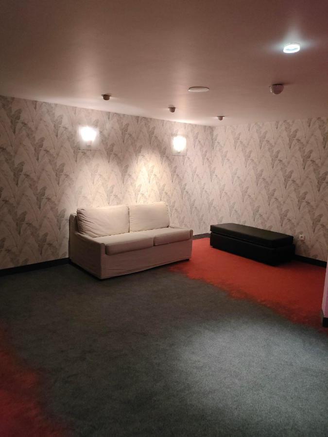 Hotel Ibis Styles Bethune La Buissiere 3*