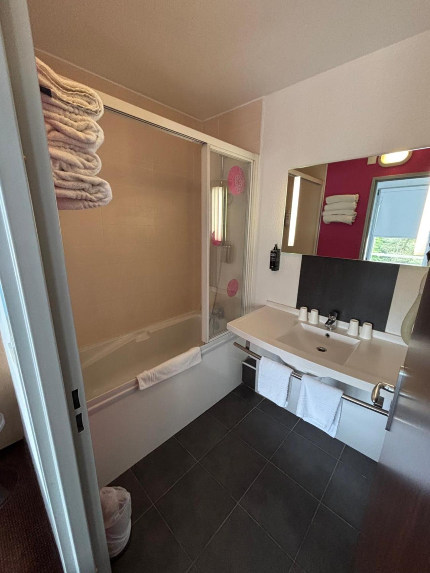 Ibis Styles Bethune La Buissiere 3*