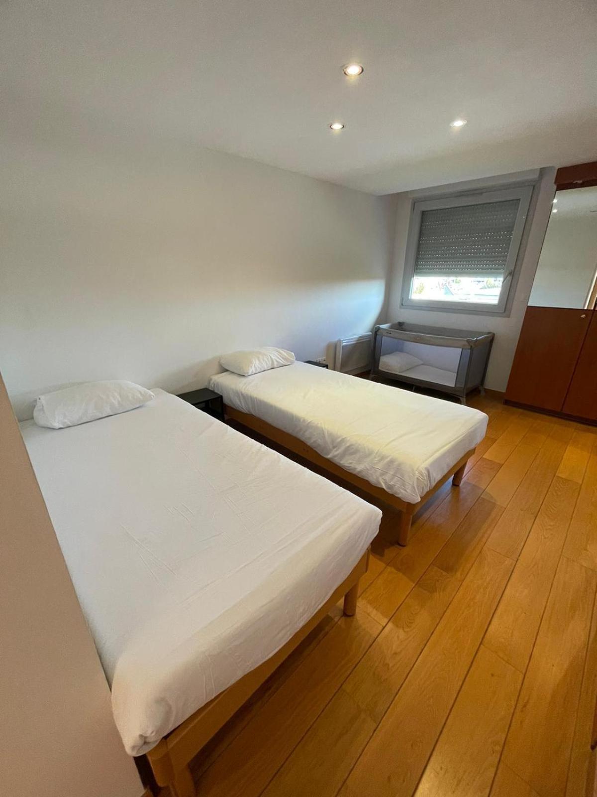 Ibis Styles Bethune La Buissiere Hotel