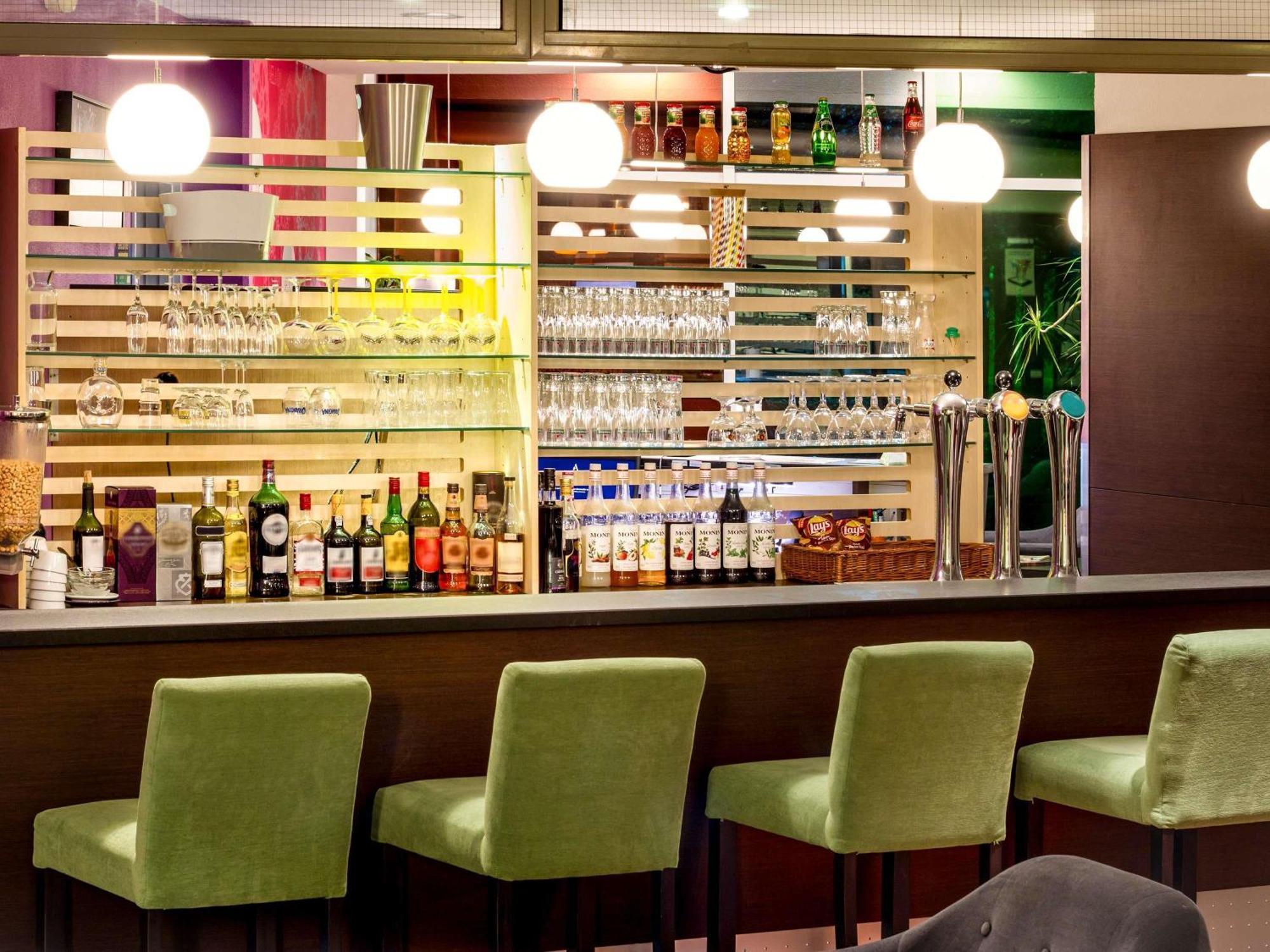 Ibis Styles Bethune La Buissiere